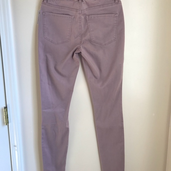 Charlotte Rousse Jeans - Picture 5 of 5